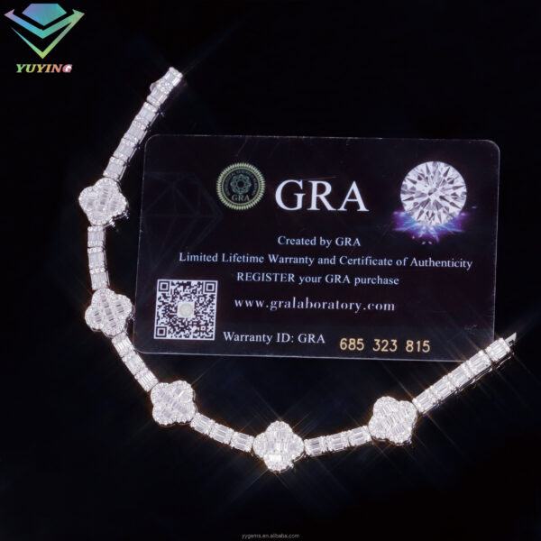 Clover Shape Baguette Diamond Bracelet - Image 2