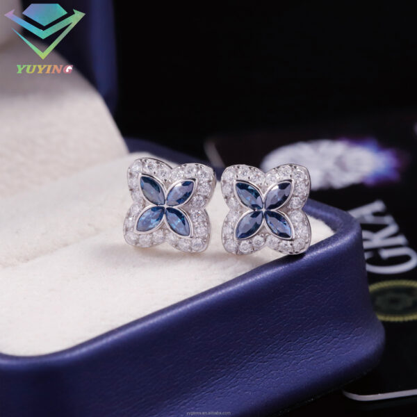 Clover shape 925 Silver With Moissanite Diamond Women Earrings